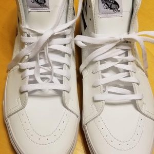 New Vans white leather Sk8-Hi top shoes size 11.5